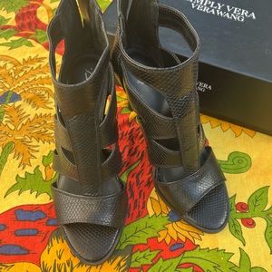 Vera Bradley heels